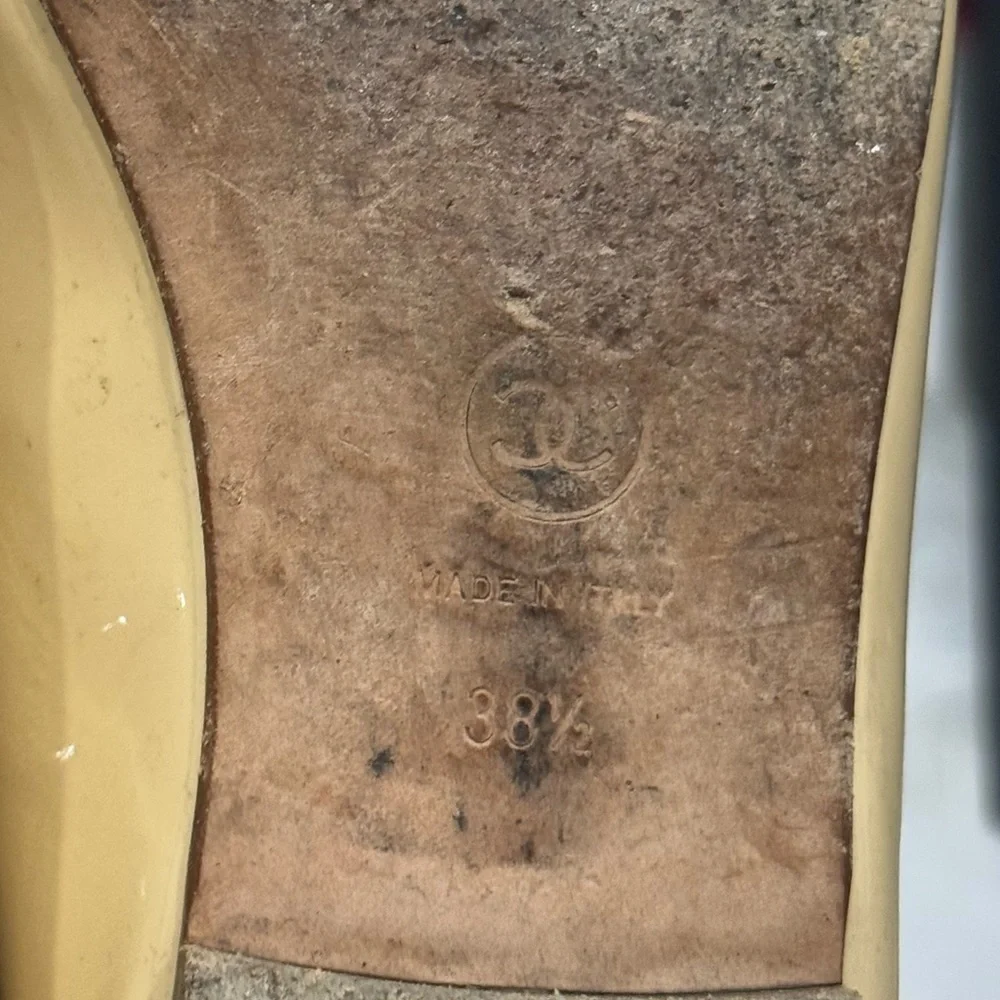 Chanel Ballet Flat in neutral colors - Picture 10 of 10